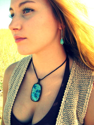 woman wearing azurite macrame healing stone necklace