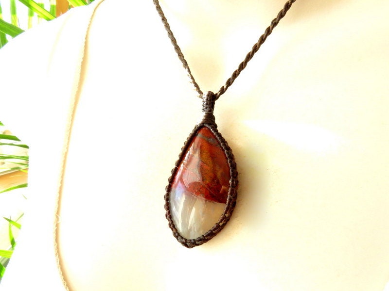 Red Moss Agate gemstone necklace, Etsy Agate, Agate healing properties, Gifts for mom, Best friend gifts, Gifts under 100, free shipping
