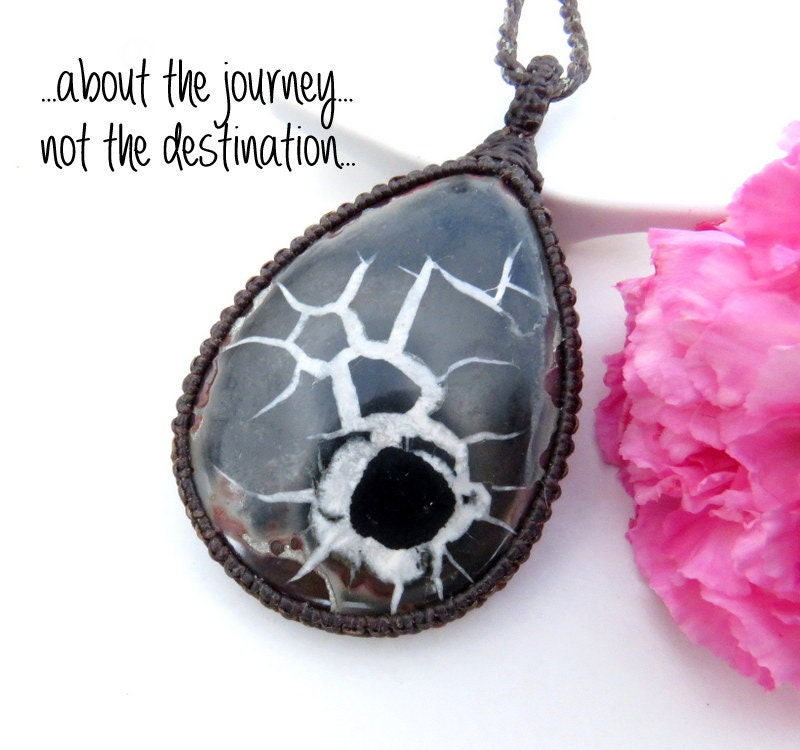 Septarian Fossil Necklace, Mantra gift ideas, Milestone gifts, Gifts to Uplift, Macrame necklace, Comfort message, Graduation gift ideas