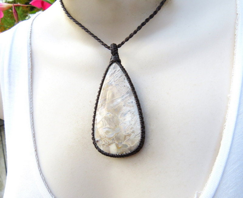 Petrified Palmwood gemstone necklace, macrame necklace, macrame jewelry, gemstone necklace, petrified wood, earth aura creations,