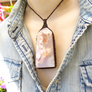 Flower Agate crystal point necklace, agate jewelry, Agate necklace, Snowflake Agate, macrame jewelry, gifts for her, dusty rose color theme