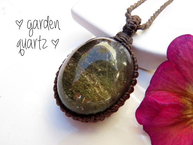 Mother's day gift for her, Garden Quartz Healing Crystal necklace, Womens healing crystal jewelry, Good Energy crystal, Minimalist necklace
