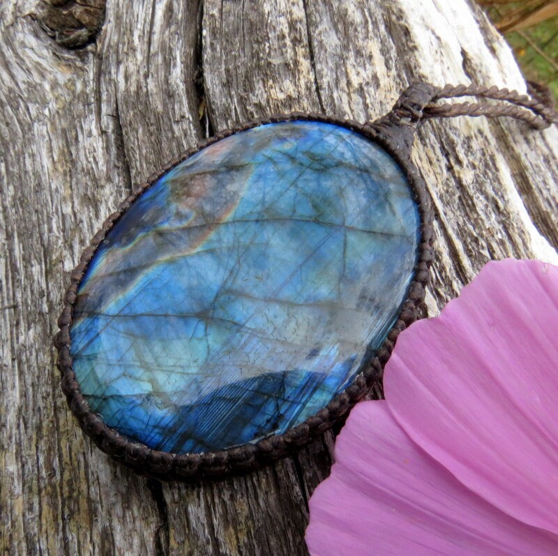 Electric blue Labradorite necklace, Oval Labradorite, Vitality gemstone, Wiccan jewelry, Wiccan necklace, Celestial necklace, statement