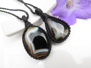 Sardonyx necklace set / macrame necklace / happiness gemstone / Sardonyx jewelry / healing gemstone jewelry / black theme gift / gothic /