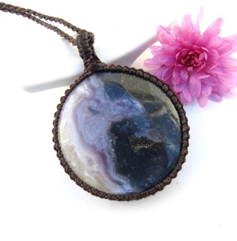 Rare Purple Moss Agate pendant, Moss Agate necklace, Macrame necklace, macrame jewelry, boho accessorie, purple agate, unique accessories