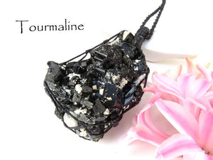 Jet black Tourmaline crystal necklace, macrame necklace, tourmaline jewelry, black crystal, gothic gift, statement necklace, macrame jewelry