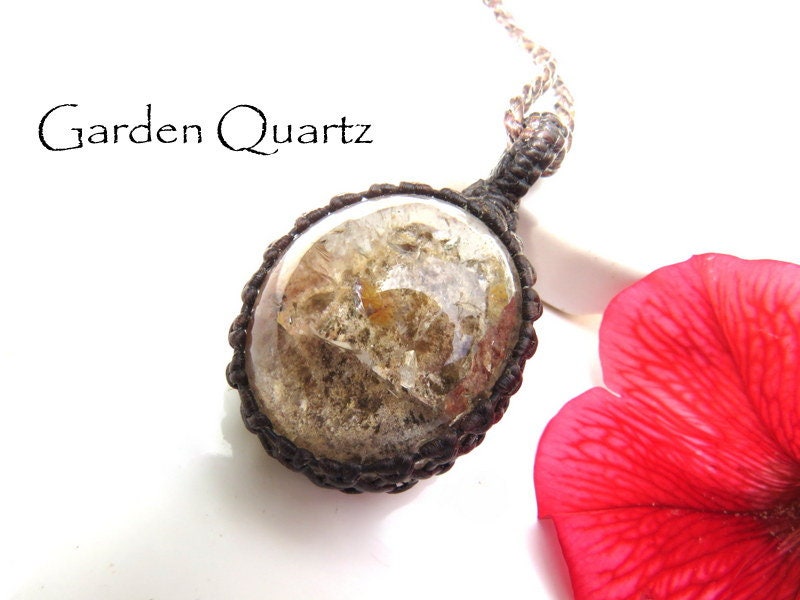 Garden Quartz necklace, macrame necklace, womens healing crystal jewelry, Good Energy crystal, Minimalist necklace, earth aura creations