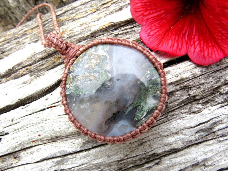 Moss Plume Agate necklace, Moss Agate necklace, Plume Agate, Agate jewelry, gray, pendant necklace, stone pendant, macrame necklace
