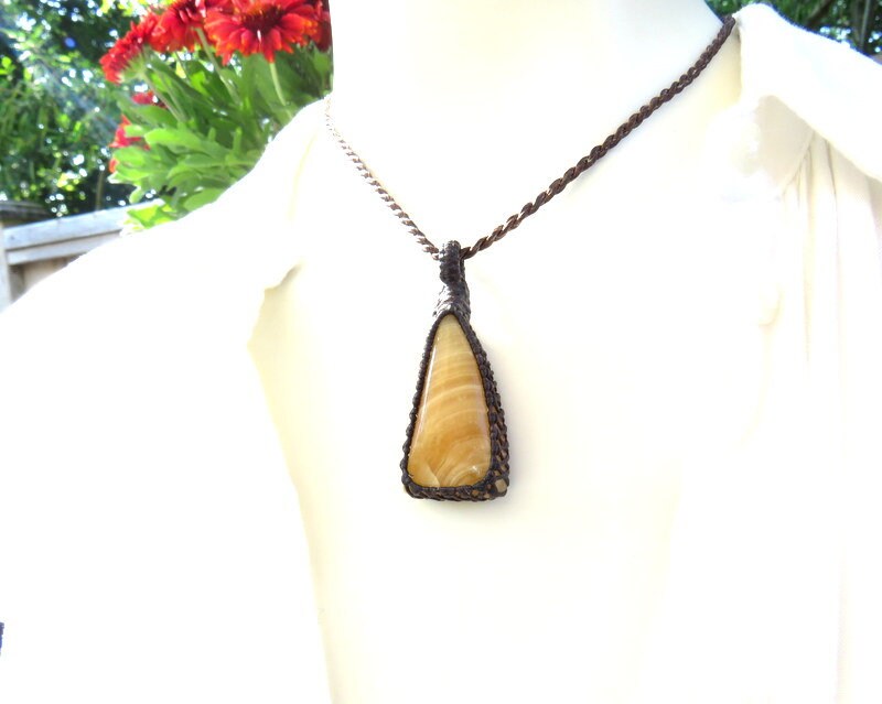 Yellow Calcite gemstone necklace, Healing necklace, Calcite jewelry, Calcite crystal pendant, Gift ideas for her, For Mom, Beach jewelry