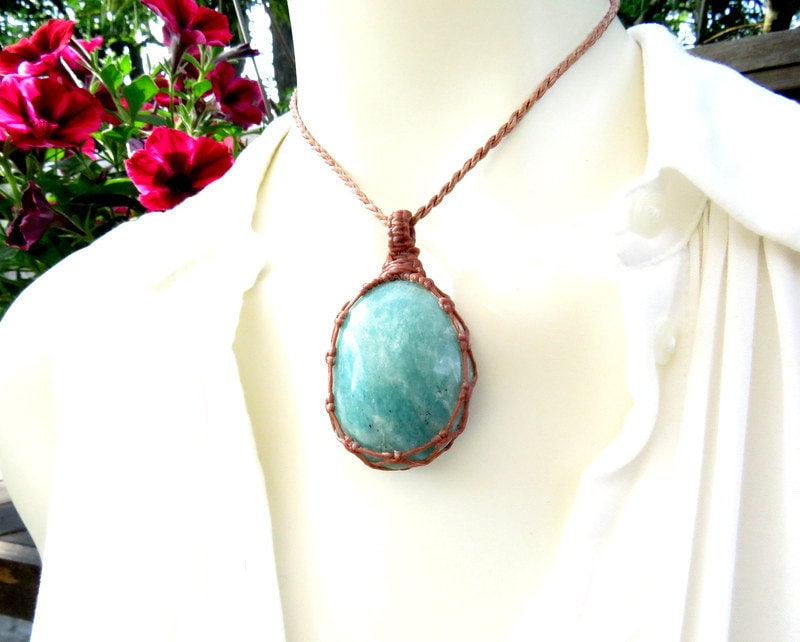 Amazonite macrame necklace, the perfect gift for mom, amazonite gemstone necklace, amazonite jewelry, mothers day gift, macrame jewelry