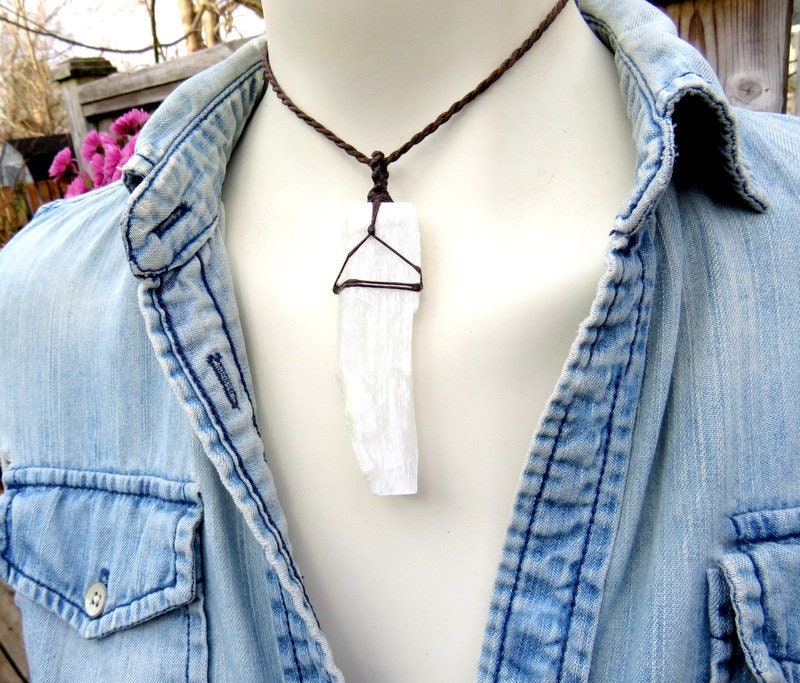 Selenite crystal healing necklace valentines day gift selenite healing properties witchy jewelry gift ideas for her unique gift idea
