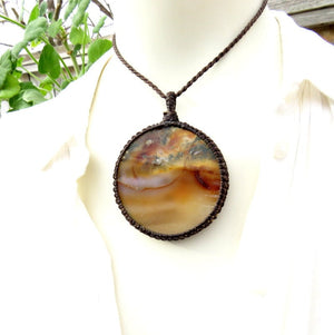 Plume Agate macrame necklace, macrame jewelry, gemstone gift ideas for her, statement necklace, statement jewelry, gifts for the gardener