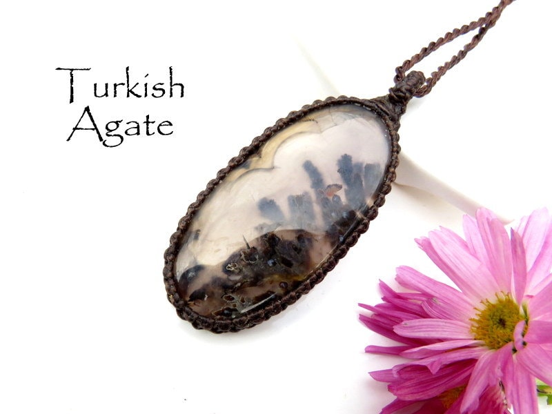 Turkish Agate macrame necklace, gift ideas for the jewelry lover, for the rock collector, for the crystal collector, natural jewelry