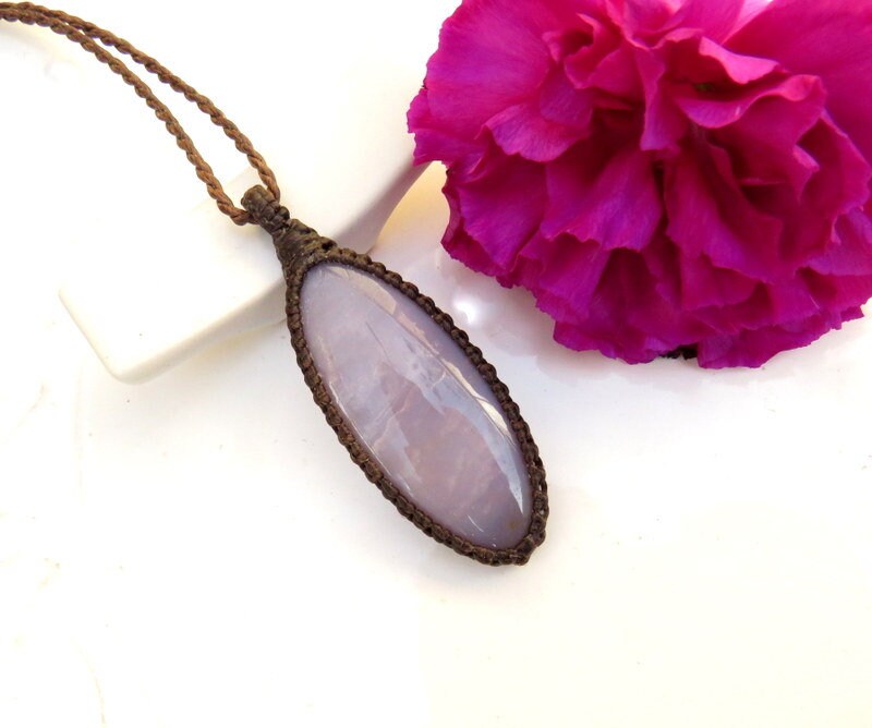 Purple Chalcedony macrame necklace, gifts for the pisces, for the aquarius, gift ideas for mothers day, gemstone necklace, macrame jewelry