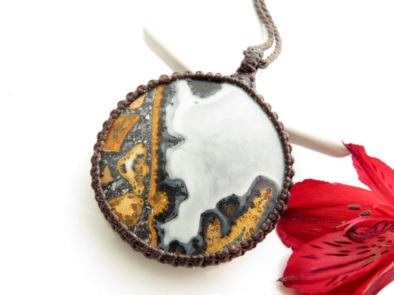 Maligano Jasper macrame necklace, Jasper stone