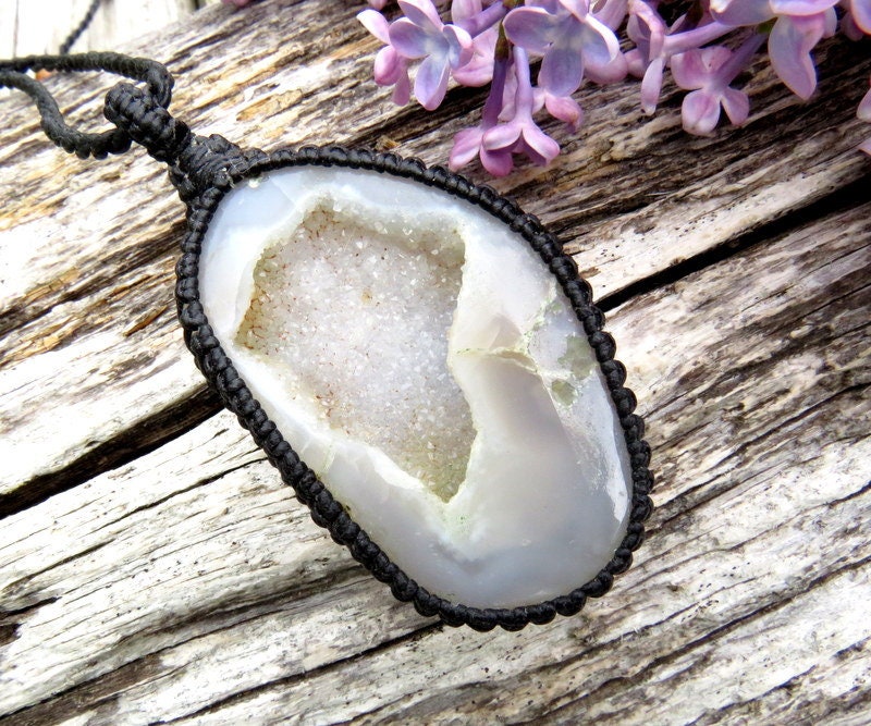 Summer necklace, Agate Druzy Necklace / agate geode neckace