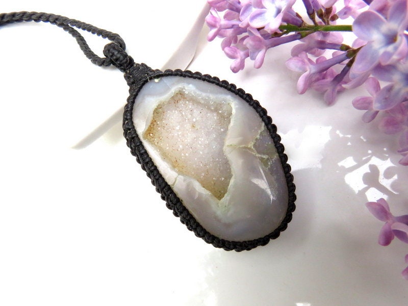 Summer necklace, Agate Druzy Necklace / agate geode neckace