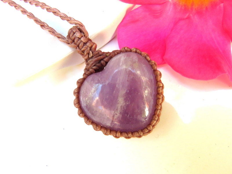 Amethyst heart macrame necklace, gift ideas for the jewelry lover