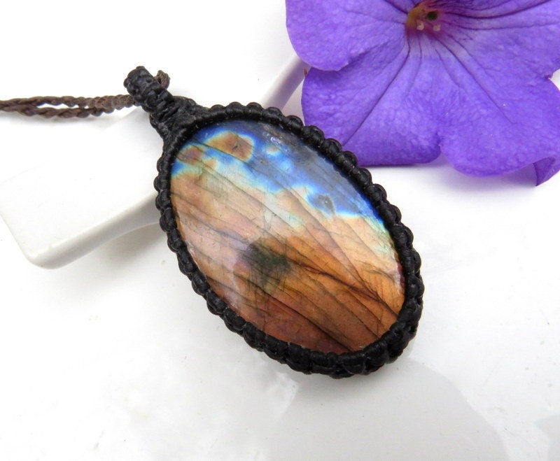 Labradorite Transformation Healing stone necklace, Trending jewelry