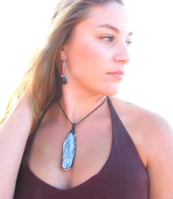 Blue Kyanite crystal healing necklace, crystal gemstone pendant