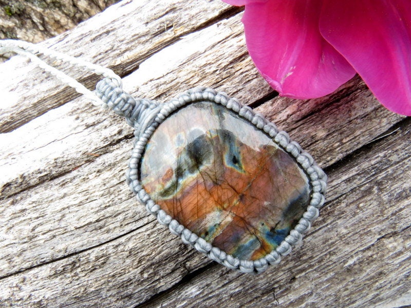 Rainbow Labradorite necklace, boho macrame