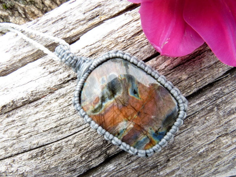 Rainbow Labradorite necklace, boho macrame