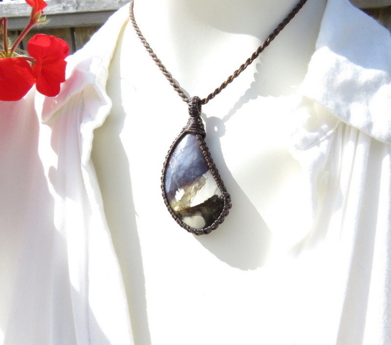 Purple Chalcedony Macrame Necklace: Healing Crystal Jewelry