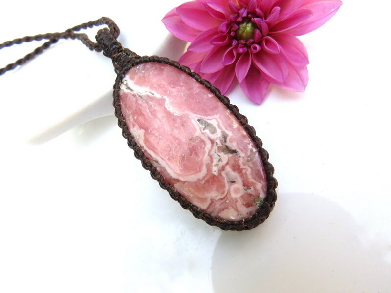 Rhodocrosite macrame necklace heart chakra gemstone pendant jewelry trends gift giving for therapists rhodocrosite crystal healing necklace