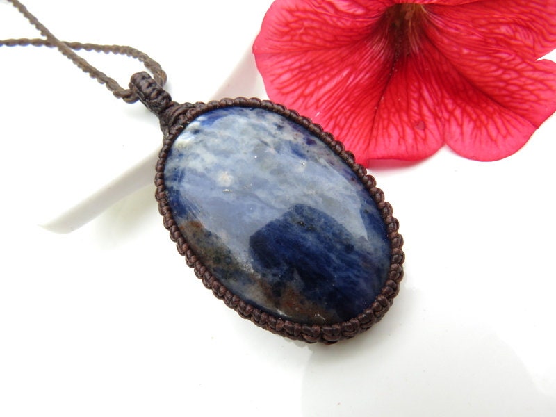 Sodalite gemstone necklace, macrame necklace