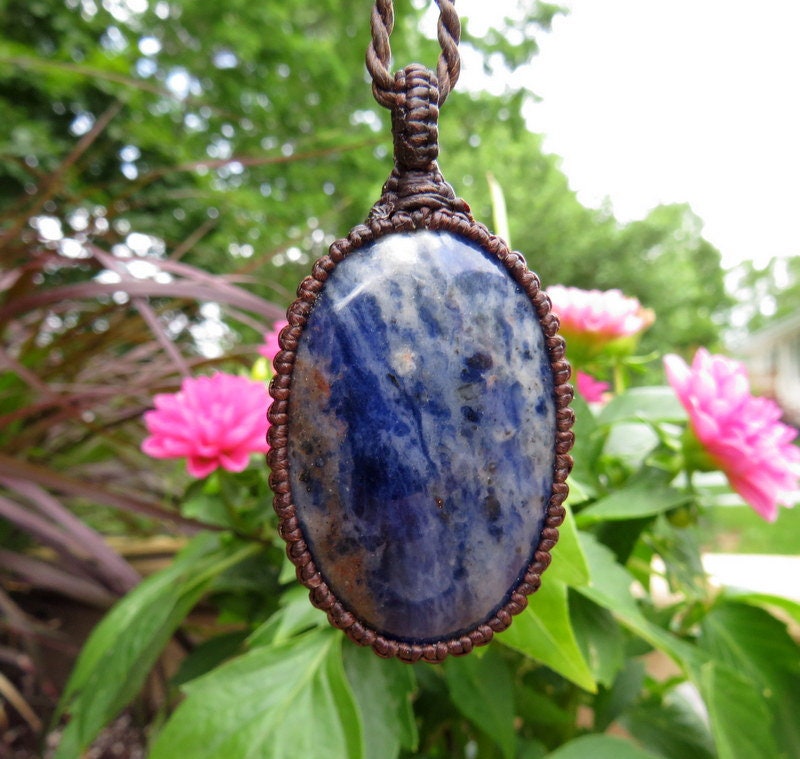Sodalite gemstone necklace, macrame necklace