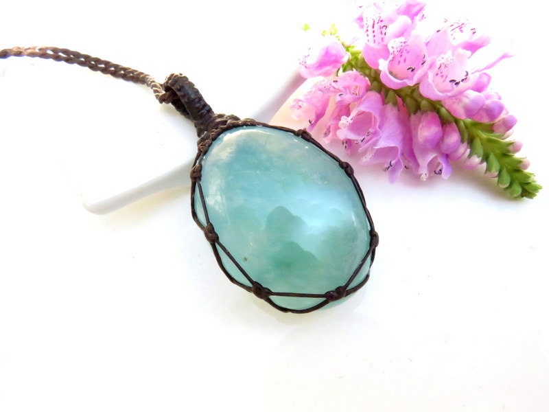 Green Fluorite gemstone necklace, macrame necklace