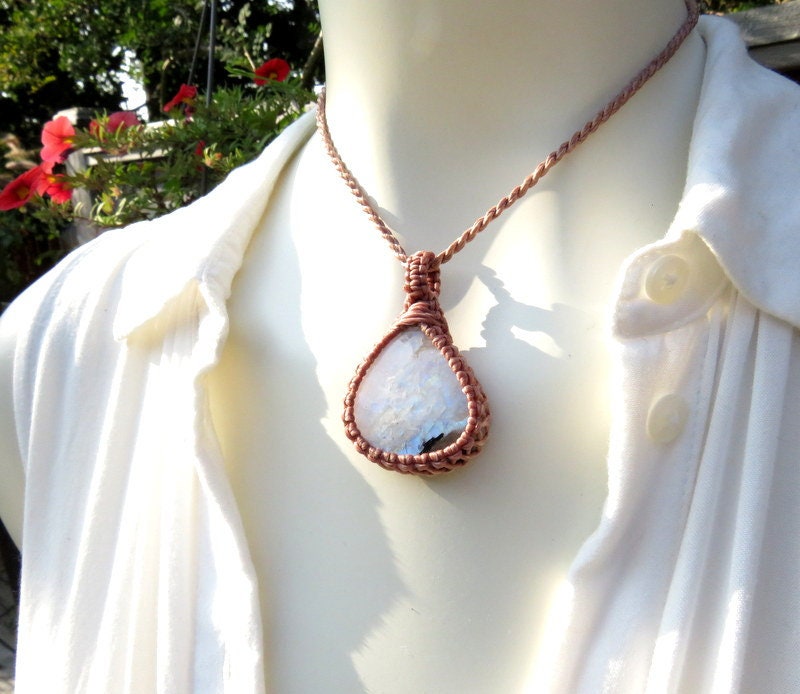 Rainbow Moonstone macrame necklace. blue moonstone necklace. moonstone jewelry, gift ideas for her
