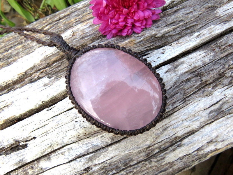 Rose quartz pendant necklace, expression of love