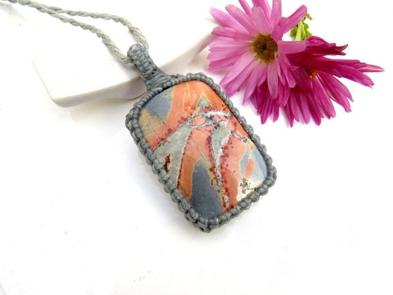 Scenic Maligano Jasper macrame necklace, jasper necklace