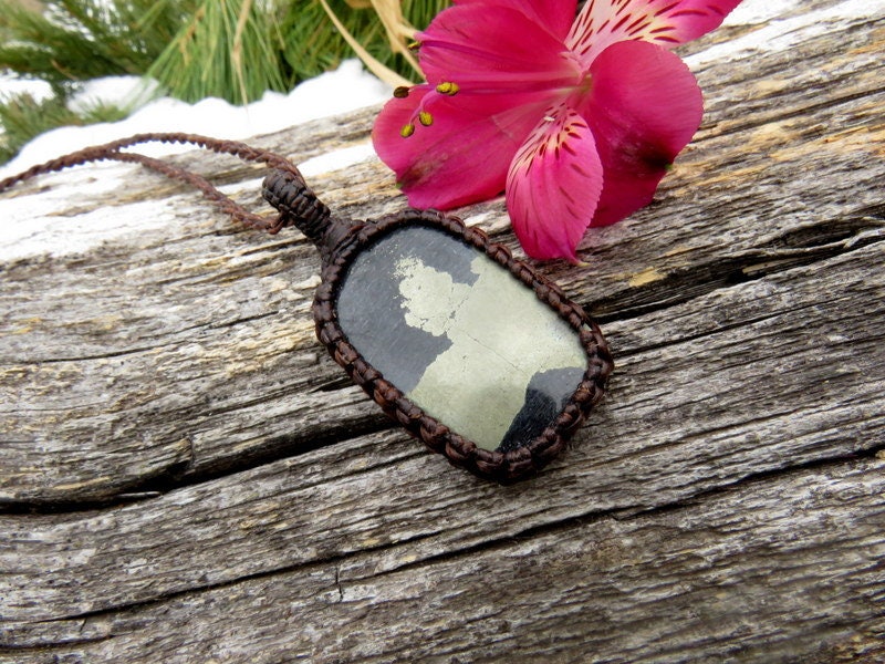 Apache Gold gemstone necklace, Apache Gold jewelry