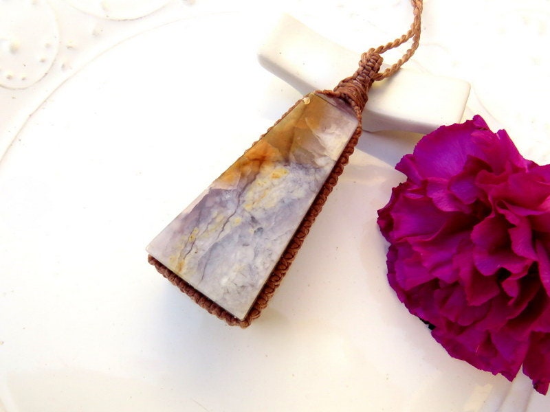 Chalcedony macrame necklace, statement necklace