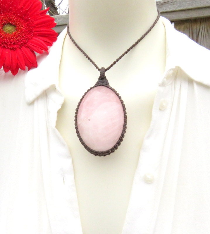 Mother's Day gift ideas, Rose Quartz Necklace Pendant