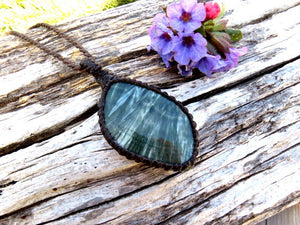 Friendship gifts, Seraphinite gemstone necklace, seraphinite pendant necklace, handmade gifts, self gifts, divorce gifts, boho necklace