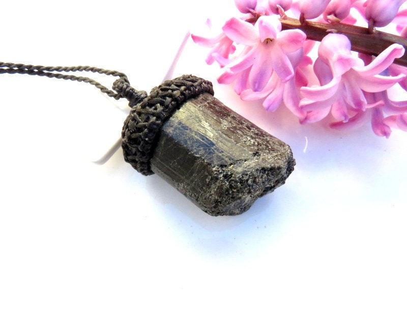 Shiny Black Tourmaline crystal necklace / statement necklace