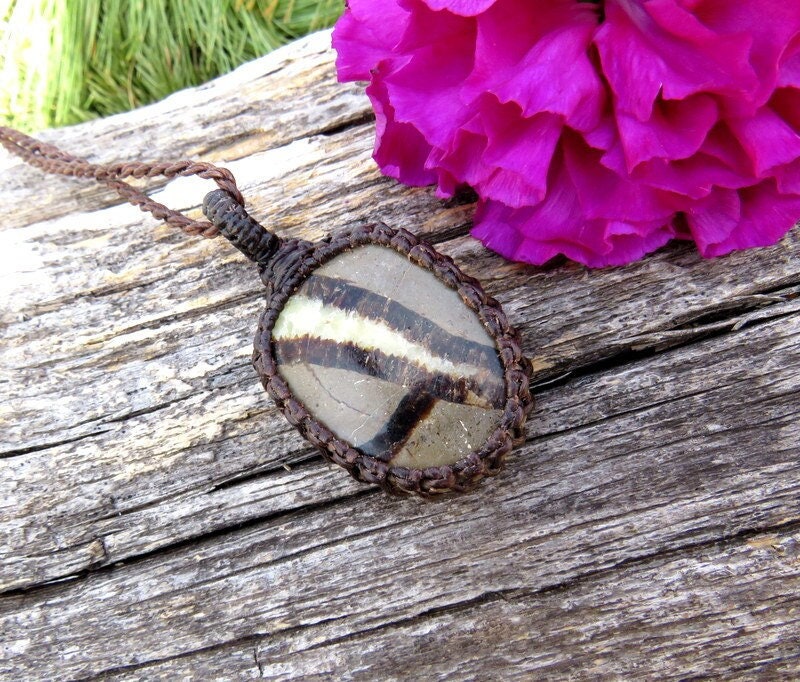 Septarian macrame necklace, unisex neckace