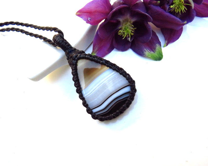 Christmas gifts for her, sardonyx gemstone necklace, casual jewelry, everyday necklace, gift ideas for the teacher, self gift, divorce gifts