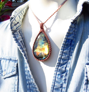 Gifts for her, Teardrop Labradorite Necklace-Natural Stone Pendant Necklace-Healing Labradorite Stone Necklace-Crystal Energy Necklace