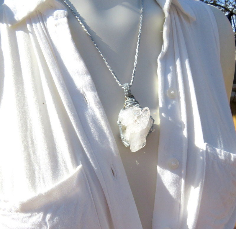 Arkansas Quartz Crystal Necklace, macrame necklace