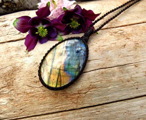 Rainbow Labradorite Boho Necklace, macrame necklace pendant, macrame jewelry, scorpio birthstone necklace, scorpio gifts, gemstone neckace