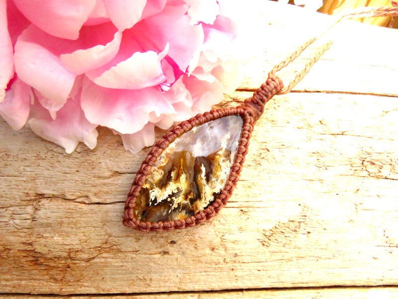 Rare Graveyard Plume Agate macrame necklace, Agate Necklace, Moss Agate necklace, Agate jewelry, rare agates, macrame jewelry