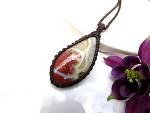 Agate macrame necklace, Agate gemstone jewelry, Macrame gemstone necklace, macrame jewelry, gift for her, unique gift ideas