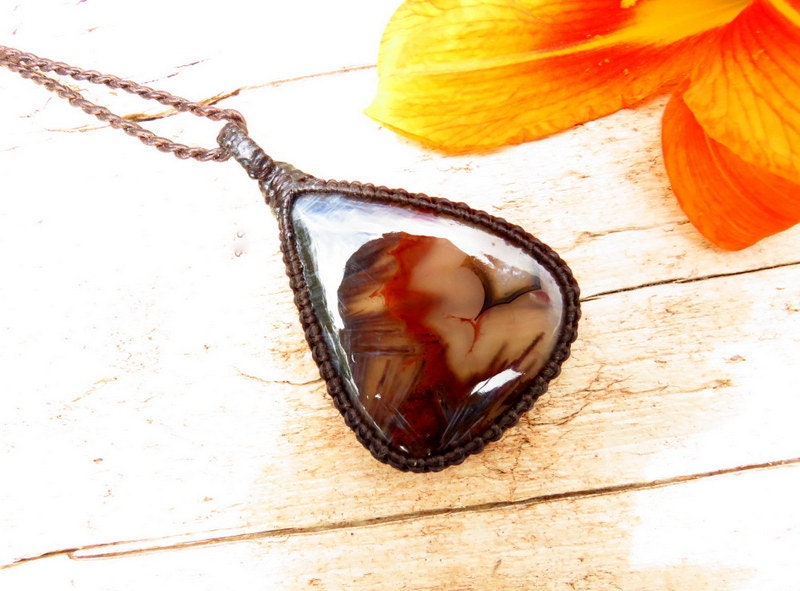 Sagenitic Agate macrame necklace, christmas gift ideas jewelry