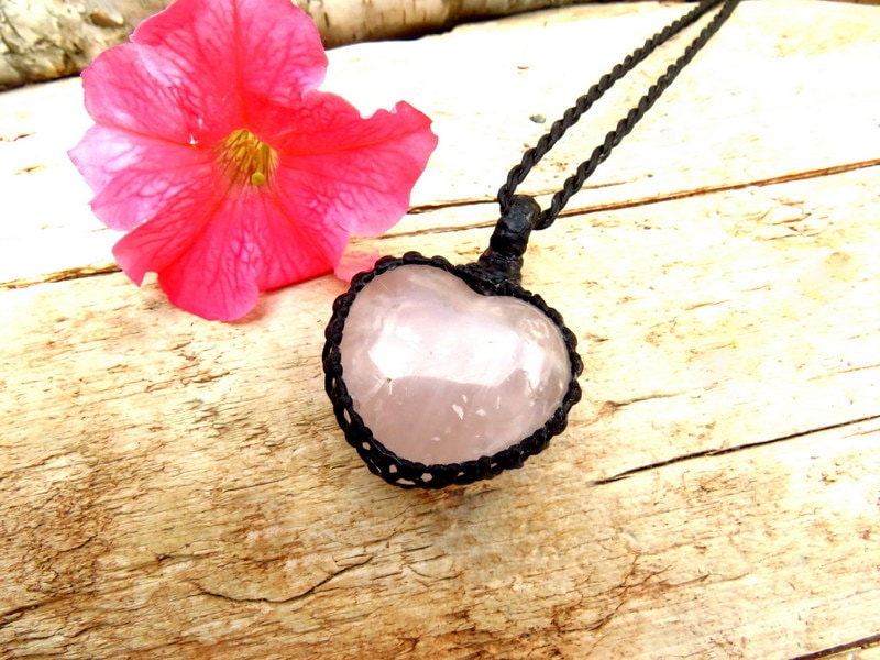 Rose Quartz heart macrame necklace, mothers day gift ideas
