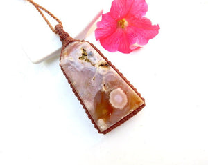 Flower Agate Necklace, flower agate pendant, agate necklace, flower agate, flower agate jewelry, pink agate, macrame necklace, gifts for her