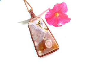 Flower Agate Necklace, flower agate pendant, agate necklace, flower agate, flower agate jewelry, pink agate, macrame necklace, gifts for her